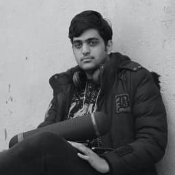 متین کیانپور