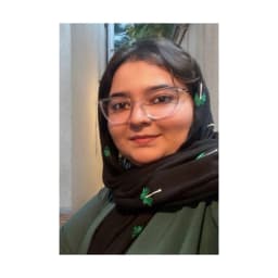 زینب قدسی‌فر