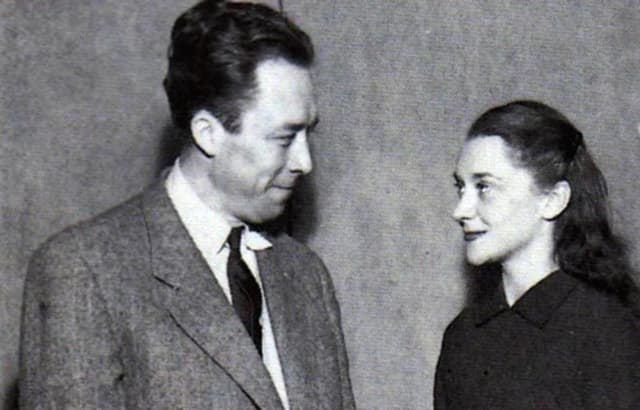 زیستن در میان خطوط